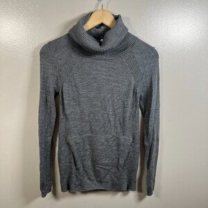 Lululemon Sweat and Savasana Merino Wool Turtleneck Sweater Size 2 Gray Cozy